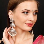 Load image into Gallery viewer, PEARL DANGLERS