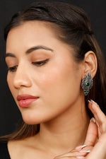 Load image into Gallery viewer, Green Petal Dangle