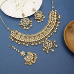 Load image into Gallery viewer, KUNDAN PEARL ADORNMENT