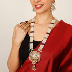 Load image into Gallery viewer, QUEENS ADORNMENT