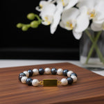 Load image into Gallery viewer, Aura Contrast Pearl Bracelet