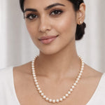 Load image into Gallery viewer, Graceful Cream Pearl Silhouette