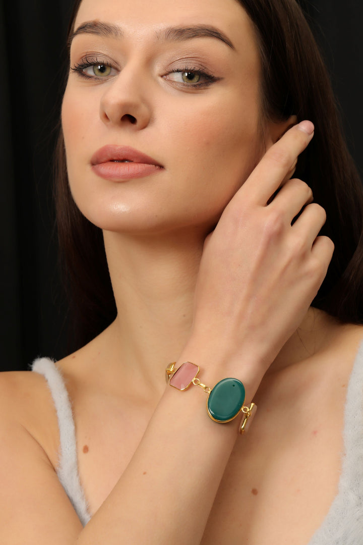 CRYSTAL RESIN BRACELET