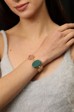 Load image into Gallery viewer, CRYSTAL RESIN BRACELET