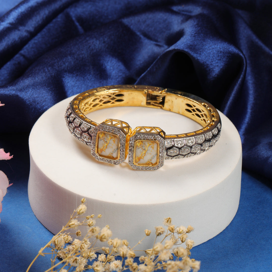 PEARL WRAP BRACELET