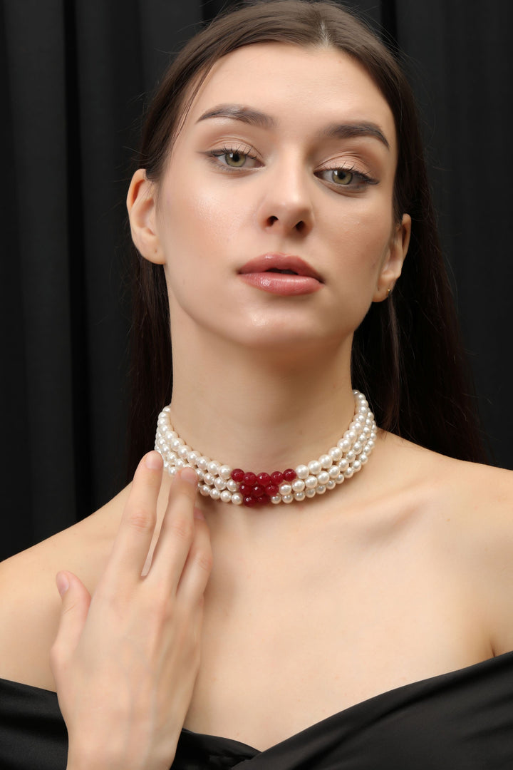 RED KISS PEARL CHOKER