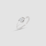 Load image into Gallery viewer, CHIC ENGAGEMENT JEWEL (D VVS1 / White Gold)
