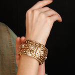 Load image into Gallery viewer, PEARL BRACELET
