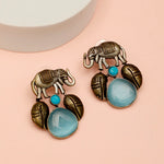 Load image into Gallery viewer, Cool Blue Earrings
