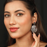 Load image into Gallery viewer, Burgundy Danglers