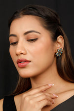 Load image into Gallery viewer, Silver Jewel Hues
