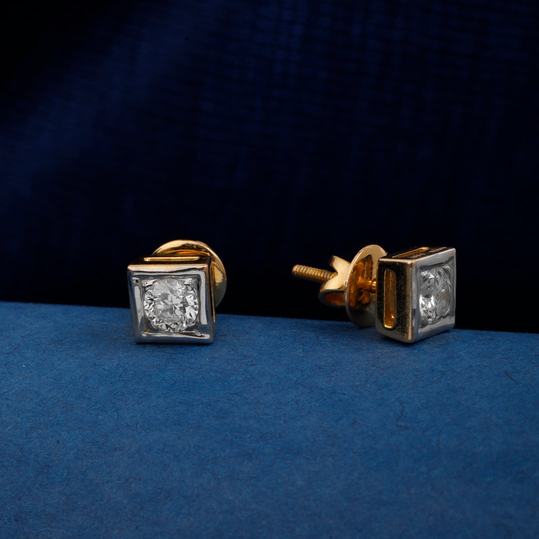 Illusion Princess Diamond Studs (Gold)