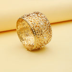 Load image into Gallery viewer, PEARL BRACELET
