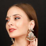 Load image into Gallery viewer, LUXE PEARLS
