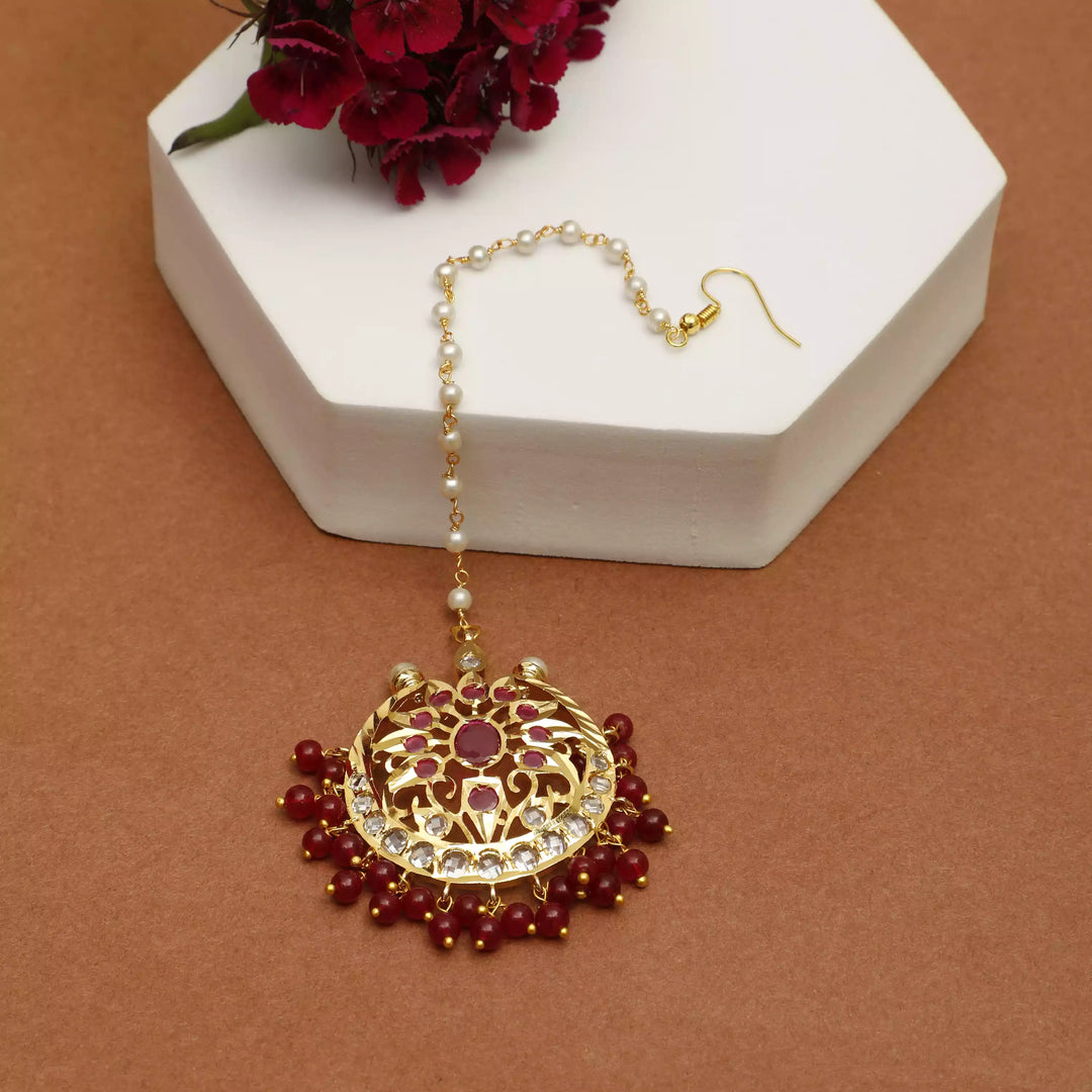 RED JADAU TEEKA