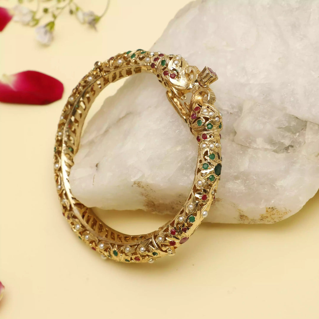 ROYAL GEMSTONE BRACELET