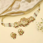 Load image into Gallery viewer, TRIANGLE BLINGY CHOKER
