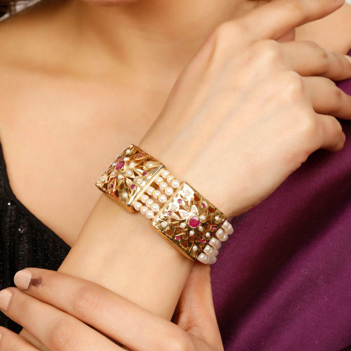 RUBY EMBELLISHED PEARL BRACELET