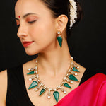 Load image into Gallery viewer, EMERALD POLKI CHOKER
