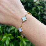 Load image into Gallery viewer, White Elegance Cleef
