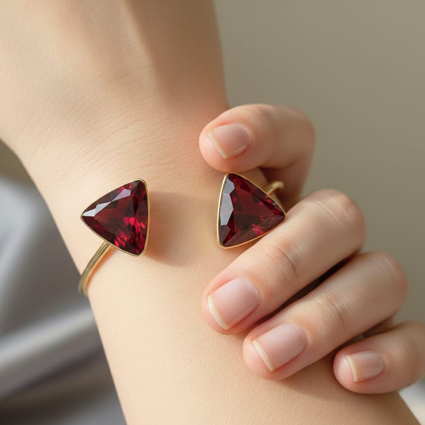 CRIMSON TRIAD GOLD BRACELET