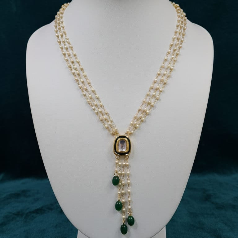 SOLITAIRE KUNDAN PENDANT