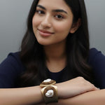 Load image into Gallery viewer, IVORY AURA PEARL CUFF