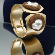 IVORY AURA PEARL CUFF