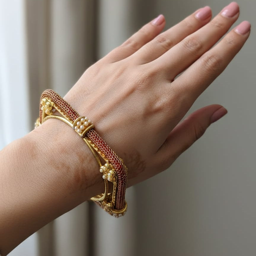 ANTIQUE SQUARE JADAU KADA