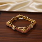 ANTIQUE SQUARE JADAU KADA