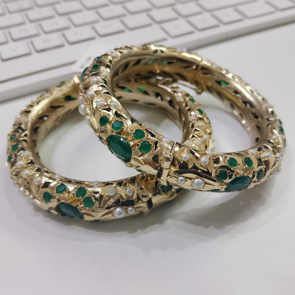 BRIDAL BANGLES